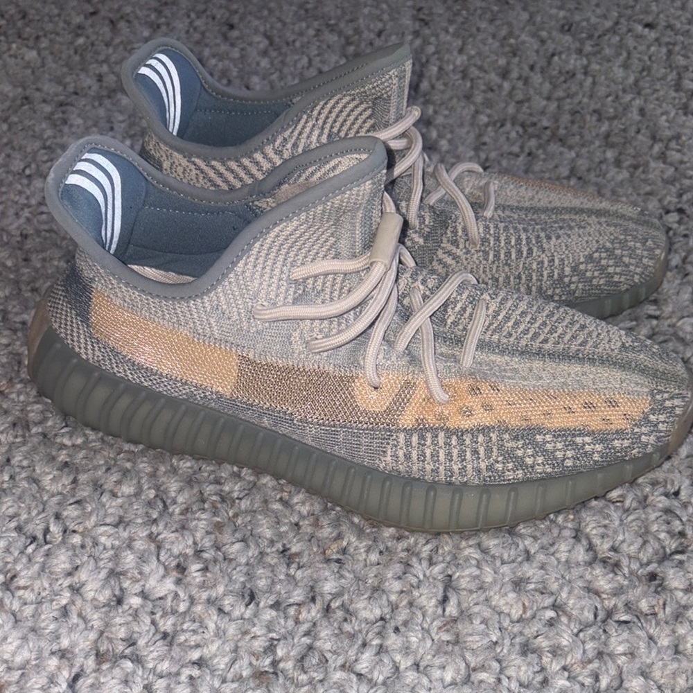 Yeezy Men’s 9.5 grey and tan